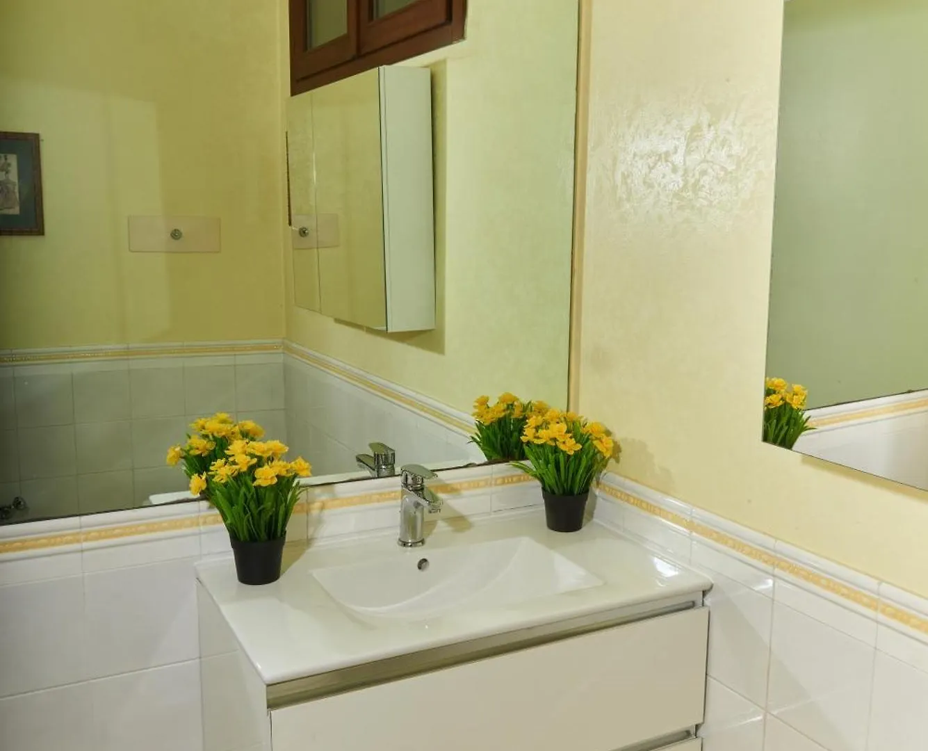 Garda Blue Lake Home Luxury Appartment Desenzano del Garda 0*,